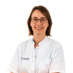 Klompe, L.A. (Leonie)