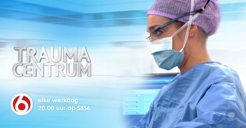 Medisch personeel in profiel, met mondmasker en haarnet. Tekst: Trauma Centrum, elke werkdag 20.00 uur op SBS6 met logo.
