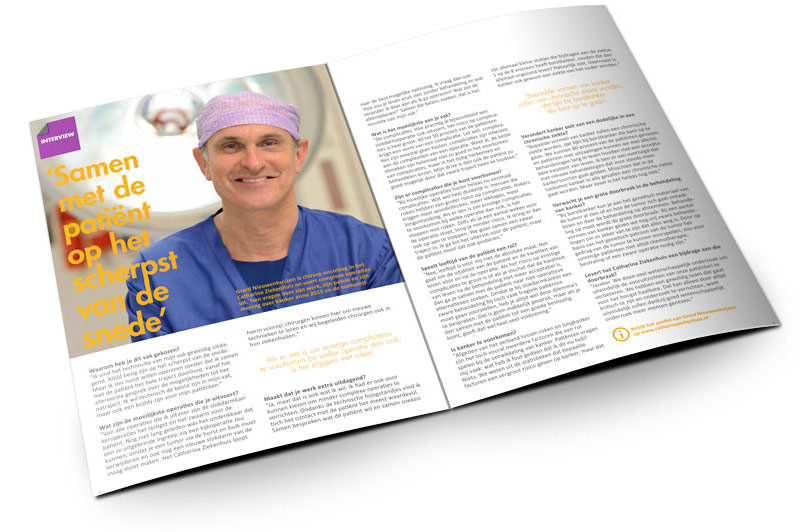 Tijdschrift met links een man in blauwe scrubs en operatiemuts, met gele en witte tekst over chronische ziekte; rechts tekstkolommen.