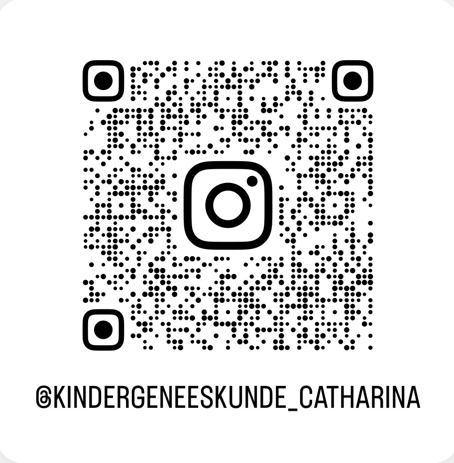 Zwart-witte Instagram QR-code met logo in het midden en daaronder de naam KINDERGENEESKUNDE_CATHARINA in hoofdletters.